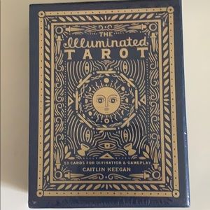 NWT Illuminated Tarot Cards.